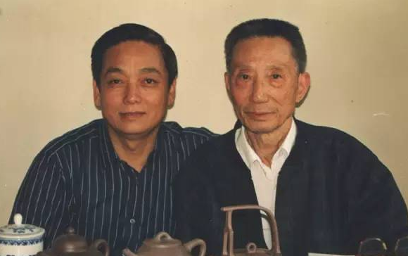 顾景舟与韩美林合影照片 顾景舟与韩美林合影照片