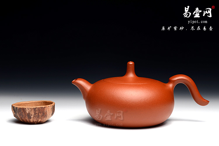 宜兴紫砂壶艺人:叶宇静《飞鸿壶》图片 宜兴紫砂壶艺人:叶宇静《飞鸿壶》图片