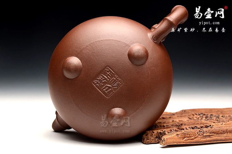 实力派艺人杨立平紫砂壶艺术，出水极佳，难得一把好壶