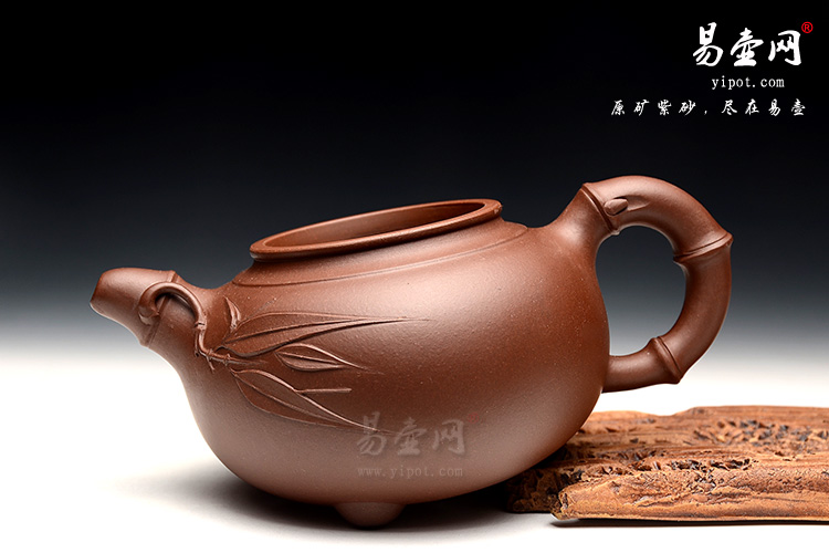 实力派艺人杨立平紫砂壶艺术，出水极佳，难得一把好壶
