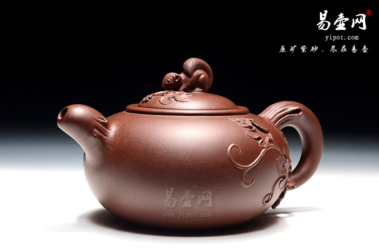 宜兴黄叶萍陶瓷城工作室，联系方式，松鼠葡萄紫砂作品图片