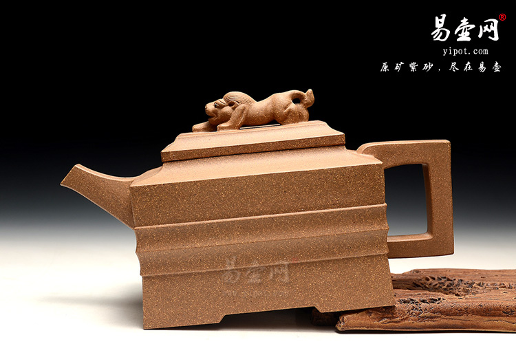 宜兴名家紫砂壶，紫砂壶收藏，周荣华紫砂壶价格，青狮壶图片