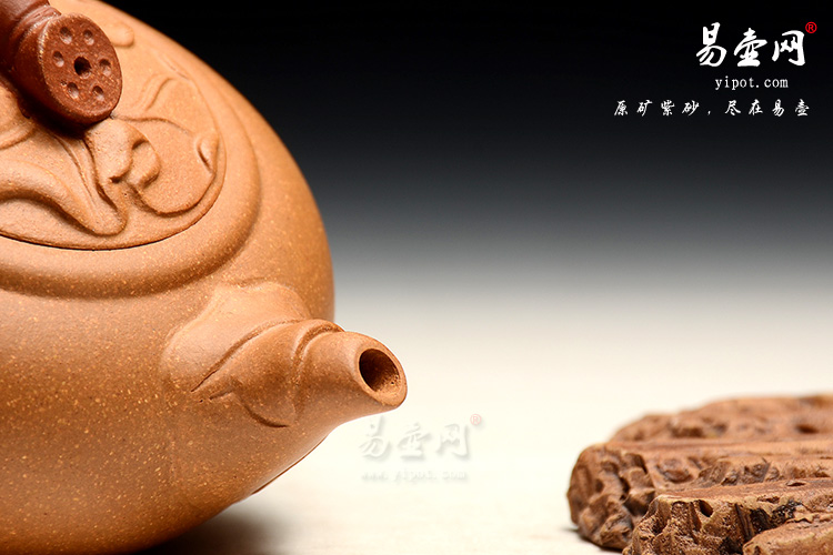 宜兴名人，陈丽英紫砂壶，心连心紫砂壶图片