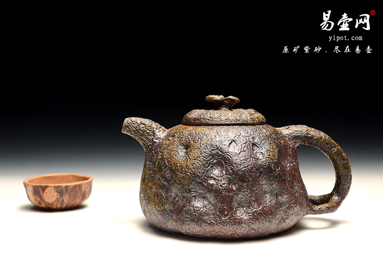 宜兴名家紫砂壶，杨立平紫砂艺术，柴烧供春壶图片
