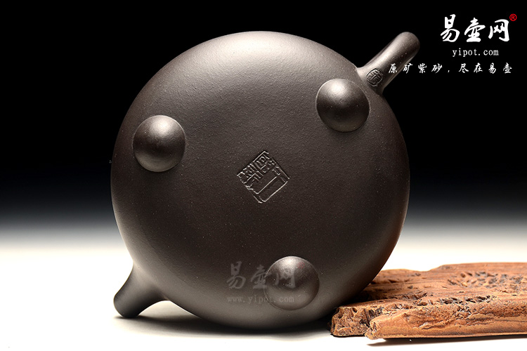 宜兴高档紫砂，王国新紫砂壶，牛盖石瓢壶图片，焐灰工艺紫砂壶图片