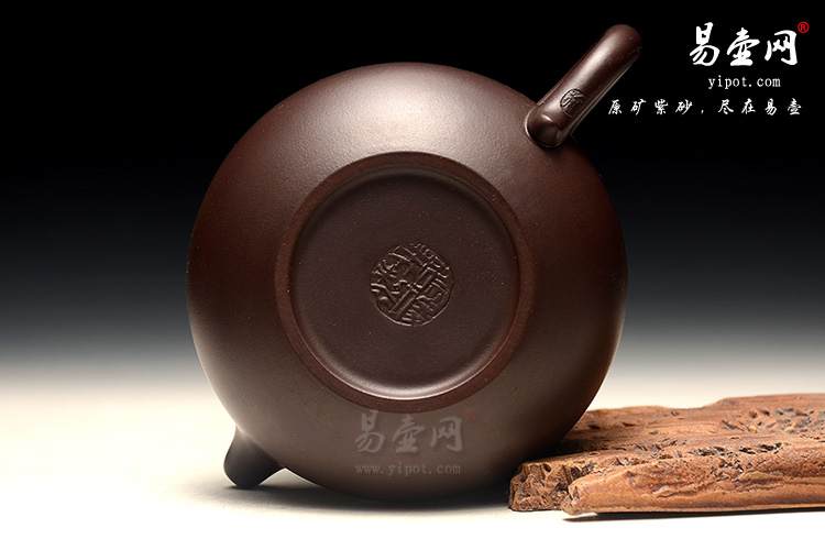 紫砂壶名人：徐俊英老紫泥仿古壶图片